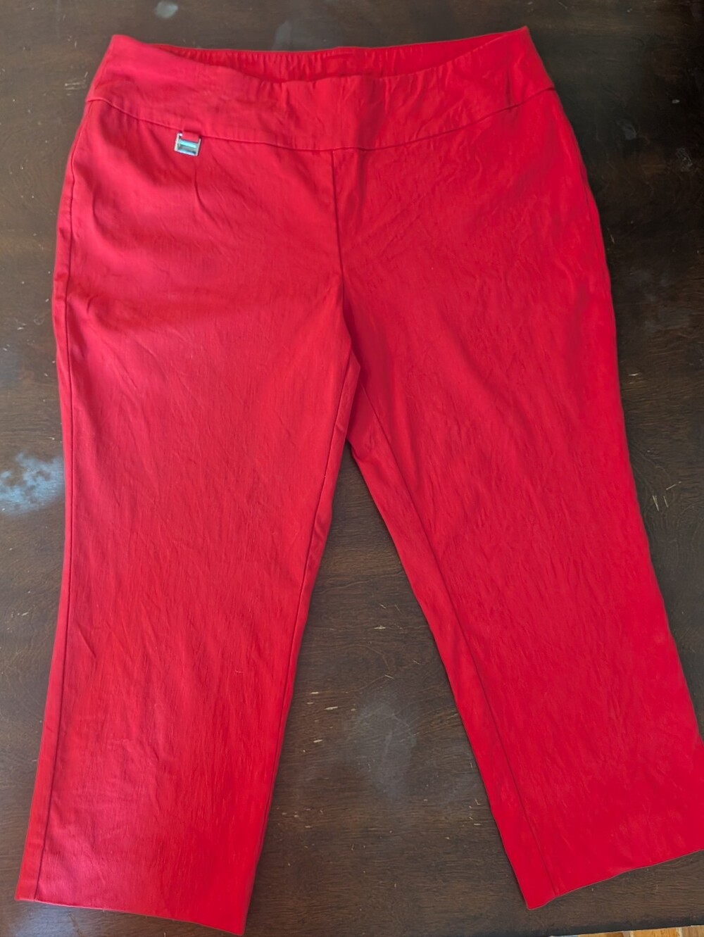 Alfani Red Crop Stretch Capris Size 12P
